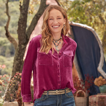 Women's Casual Slim-Fit Long Sleeve Velvet Shirt