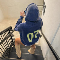 Autumn and winter oversized fleece hooded sweatshirt top, a trendy coat full of diamonds